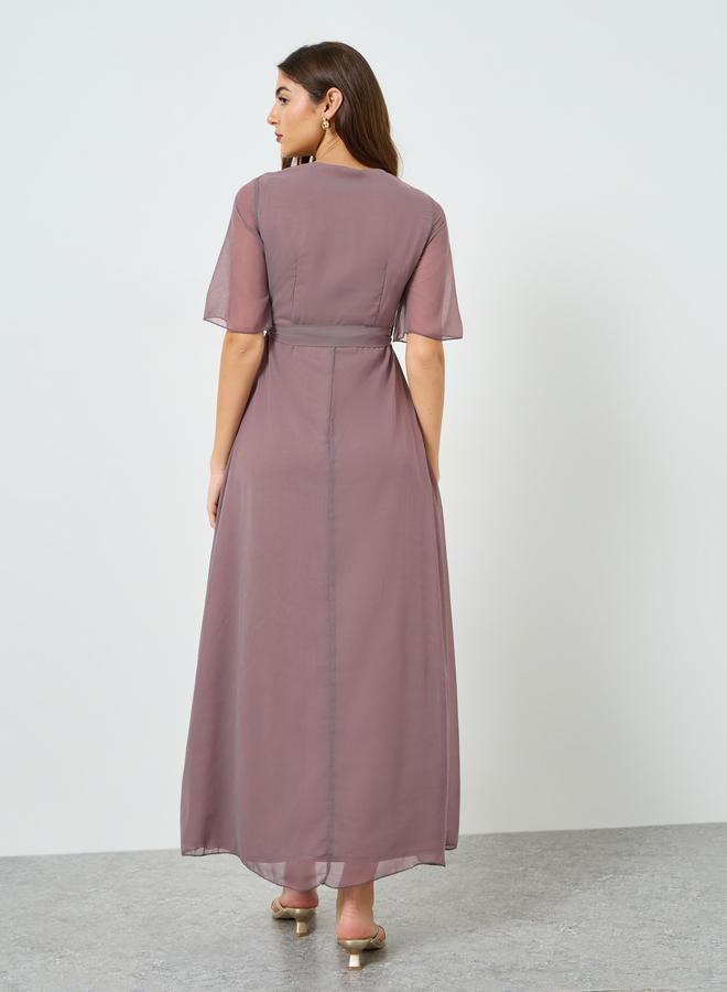 Styli Women V Neck Maxi Dress with Tie-Belt - Image 4